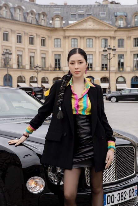 Hoa hậu Tô Diệp Hà sang chảnh ký kết công nghệ làm đẹp tại Paris - SAOPLUS  - TRANG TIN TỨC VỀ GIẢI TRÍ & NGÔI SAO