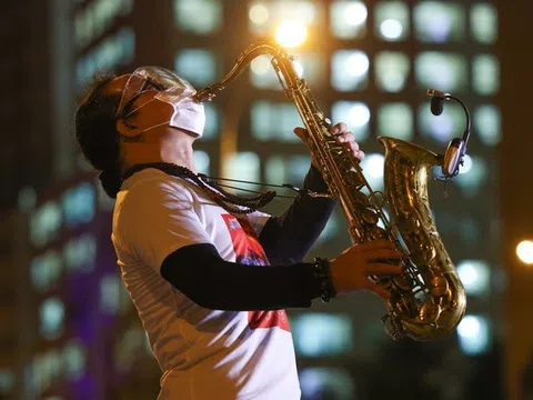 Nghệ sĩ saxophone Trần Mạnh Tuấn qua cơn nguy kịch