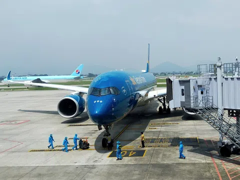 Vietnam Airlines xin được đặc cách duy trì niêm yết trên sàn HoSE