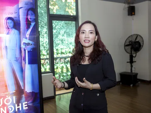 Doanh nhân Lý Thanh Phong: Người tâm huyết với các dự án điện ảnh Việt bằng poster 3D