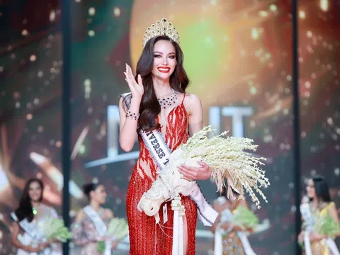 Soi nhan sắc Hoa hậu Hoàn vũ Thái Lan 2022 'đối thủ' của Ngọc Châu