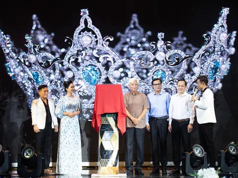 Công bố Vương miện Power of Sea trị giá 3,9 tỷ đồng của Hoa hậu Biển đảo Việt Nam 2022