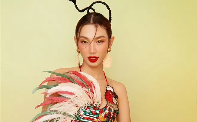Hoa hậu Thùy Tiên cá tính trong bộ ảnh Tết Nhâm Dần 2022 ﻿